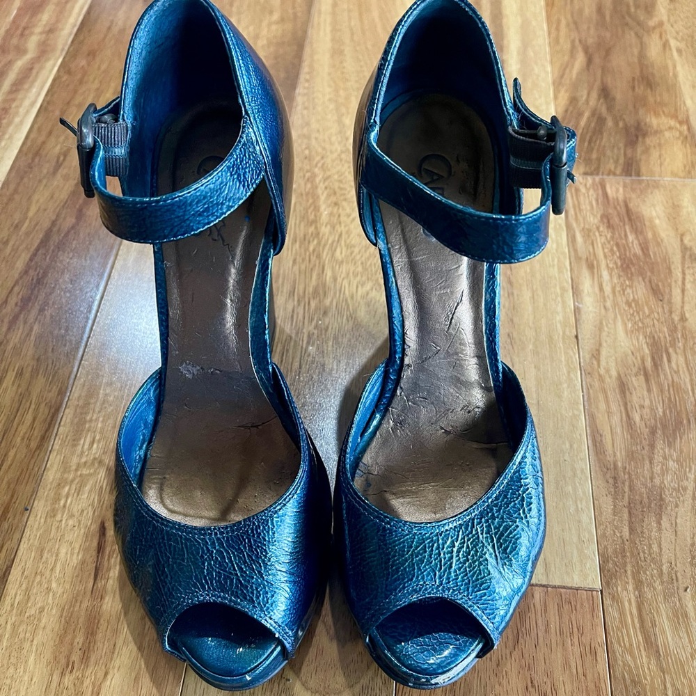 vintage Blue Patton leather cut out Carlos of Carlos Santana platform heels.